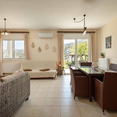 Villa Melenia For Family Holidays By The Beach Agia Pelagia  Exterior photo