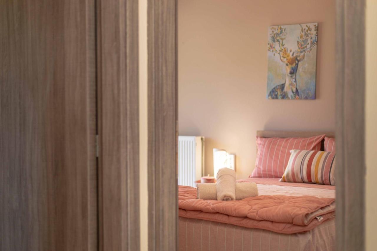Villa Melenia For Family Holidays By The Beach Agia Pelagia  Exterior photo
