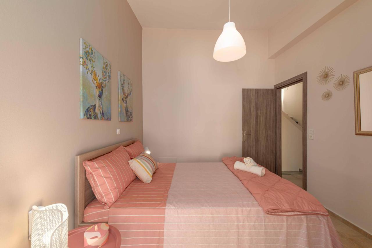 Villa Melenia For Family Holidays By The Beach Agia Pelagia  Exterior photo