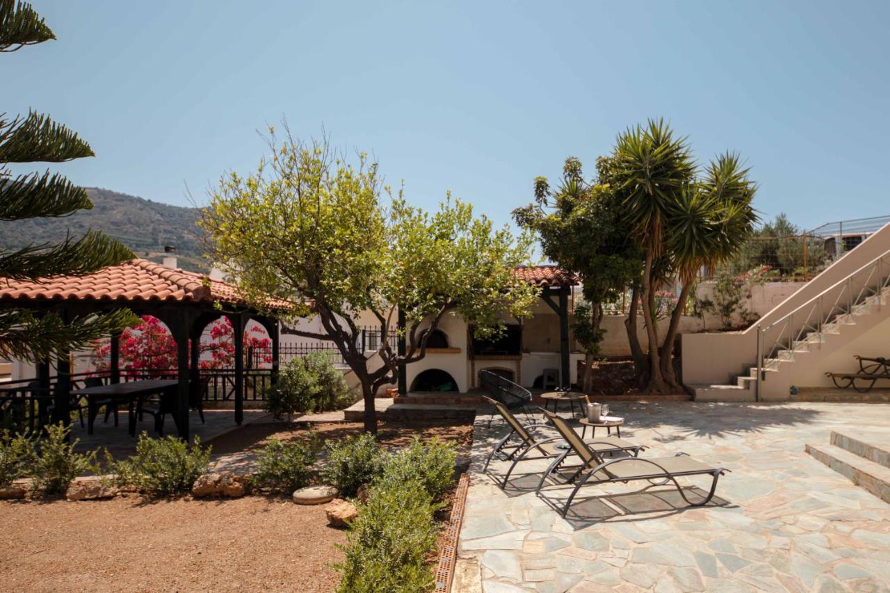 Villa Melenia For Family Holidays By The Beach Agia Pelagia  Exterior photo